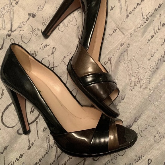 Prada heels - Picture 2 of 5